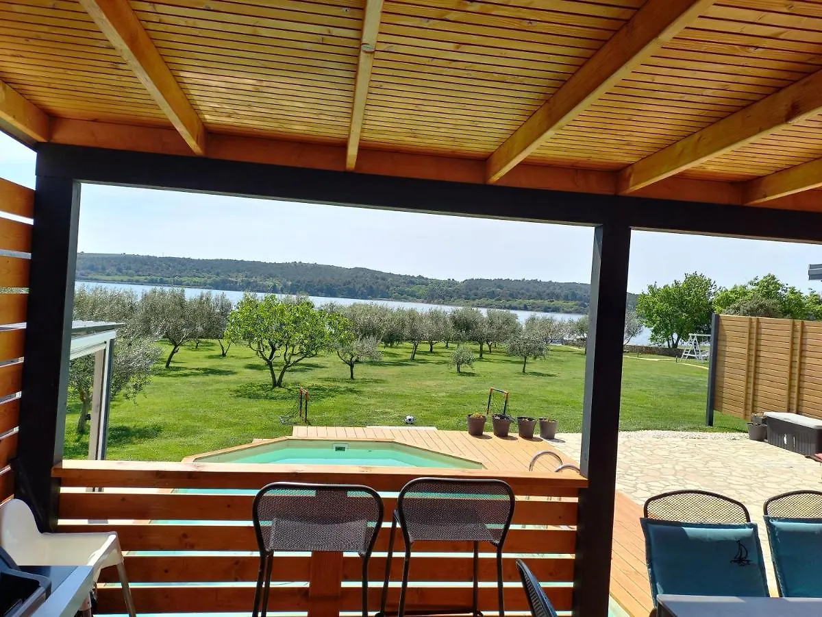 Beach House Beta With Pool, Jacuzzi, Playground & Bbq In An Olive Grove With A Beach, Pomer - Istria Holiday home Pula